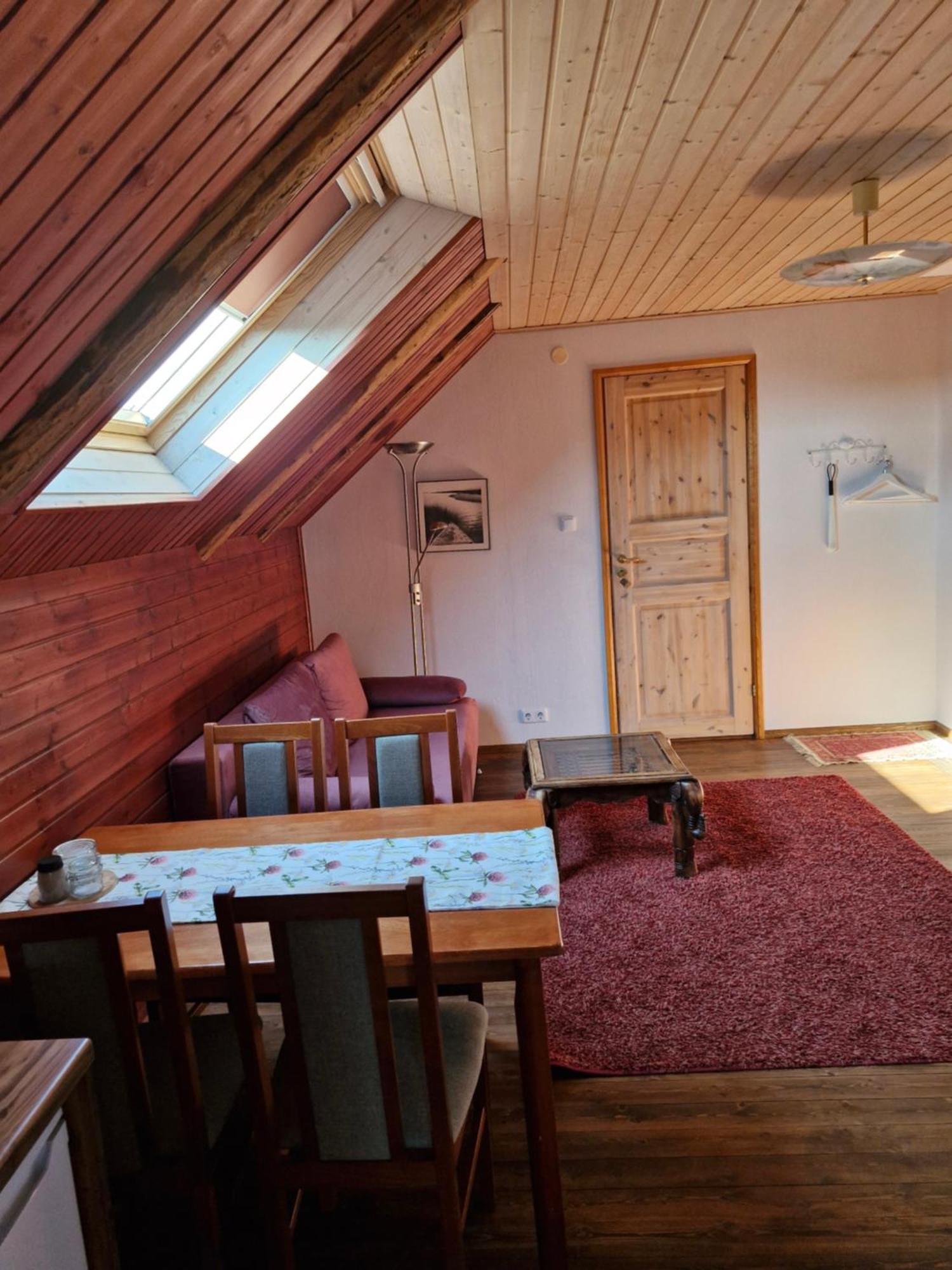 Suur-Sadama Apartment Kuressaare Eksteriør billede