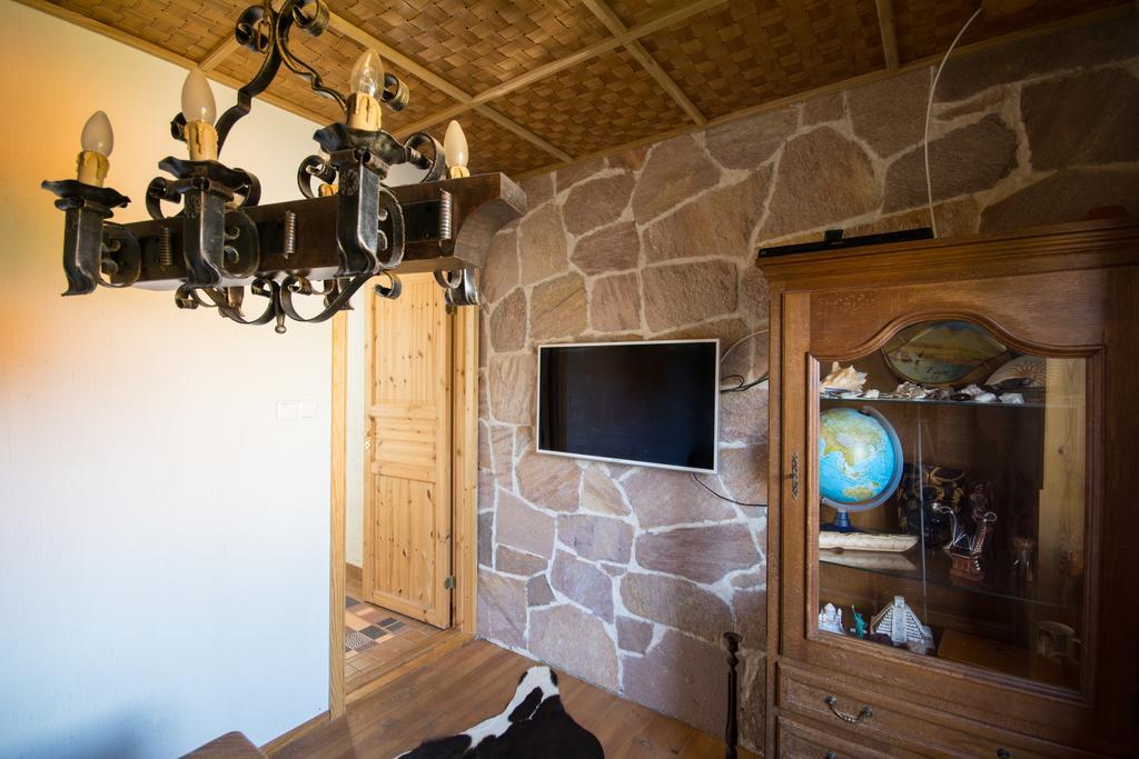 Suur-Sadama Apartment Kuressaare Eksteriør billede